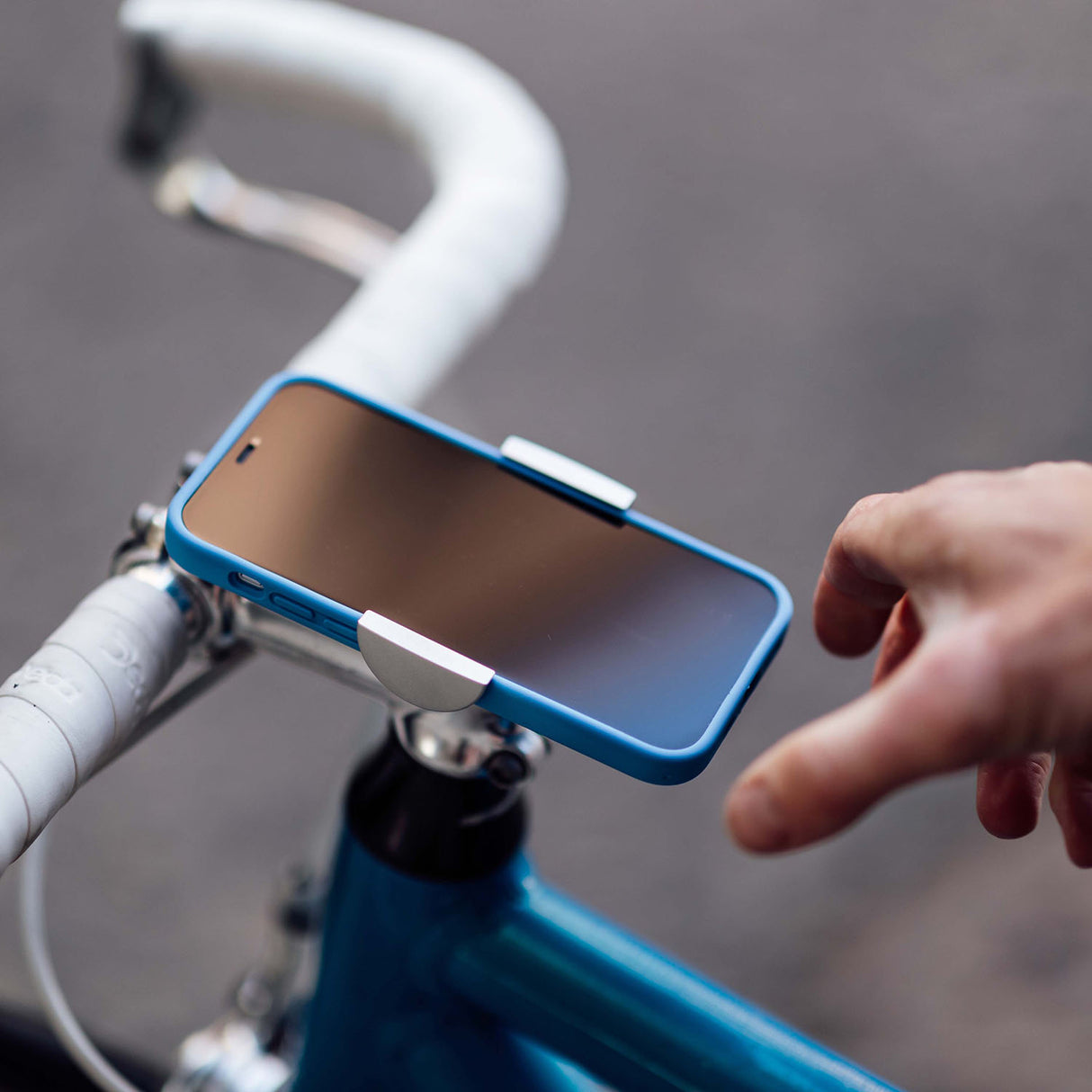 Loop - Micro Mount - Ultra-Compact Stem Cap Phone Mount - ZEITBIKE