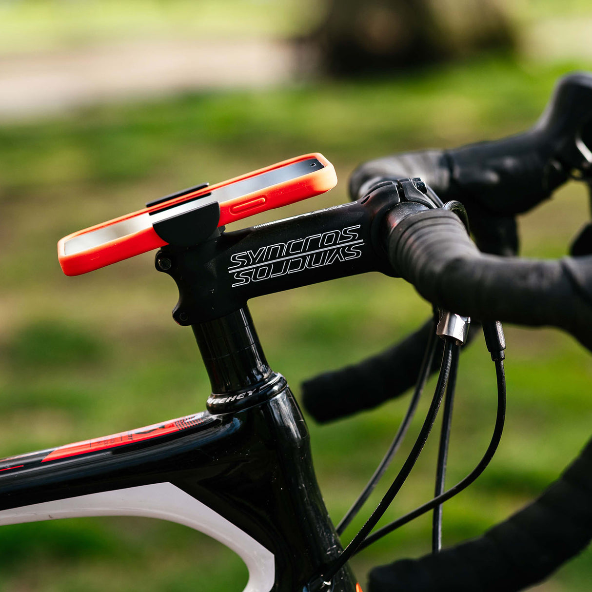 Loop - Micro Mount - Ultra-Compact Stem Cap Phone Mount - ZEITBIKE