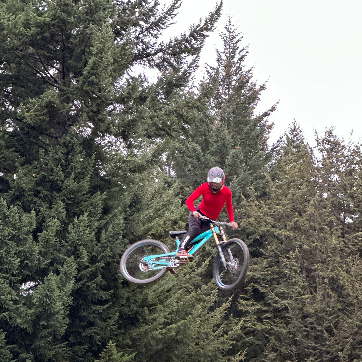 Miles Racing - Disc Brake Pads - Semi Metallic - SHIMANO FSA REVER - Emma Edition (MI-MET-26-EMMA)