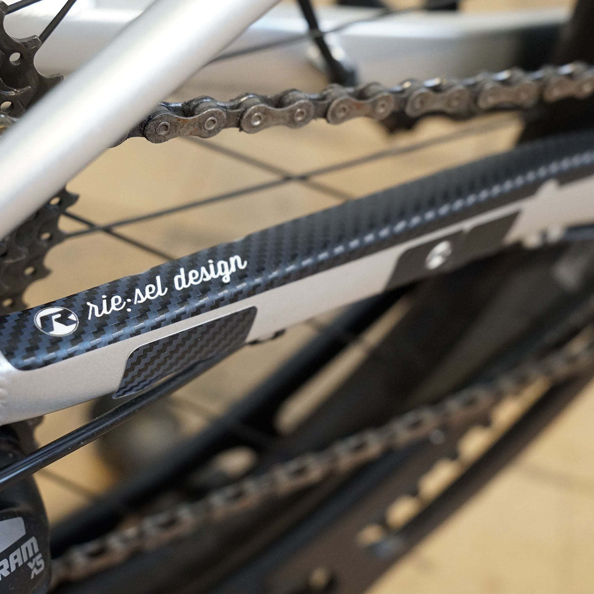 Riesel Design - Frame Protection Guard - CHAIN:GUARD