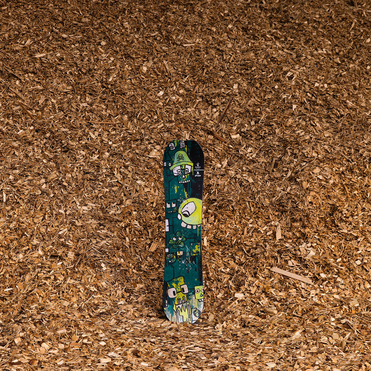 Slash by GiGi - Splash Kids Snowboard - ApARTment