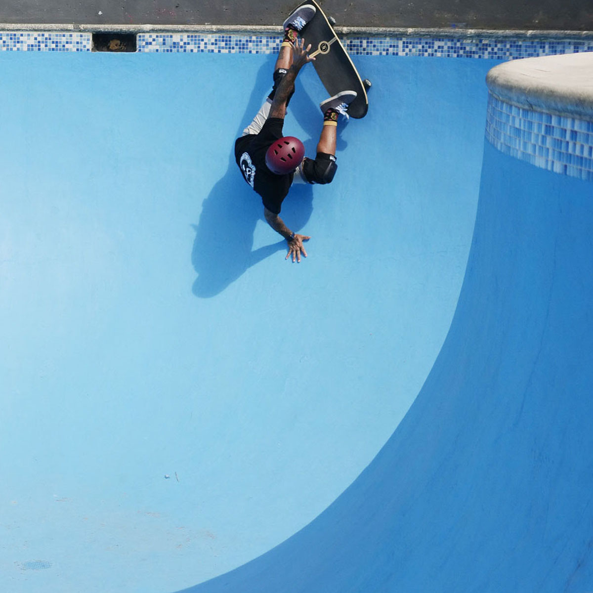 TSG - Kneepad Wavesk8 A - Black (Skate Knee Pads) - ZEITBIKE