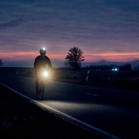 SIGMA Light - BUSTER 100, Power Light w/ optional NUGGET II Flash - ZEITBIKE