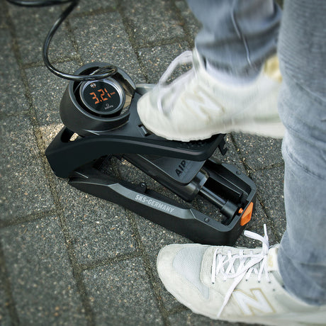 SKS - Floor Pump - Airstep Digi - ZEITBIKE