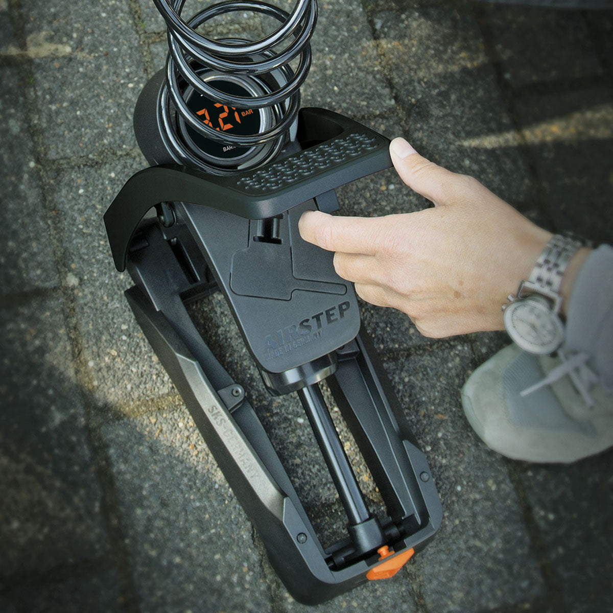 SKS - Floor Pump - Airstep Digi