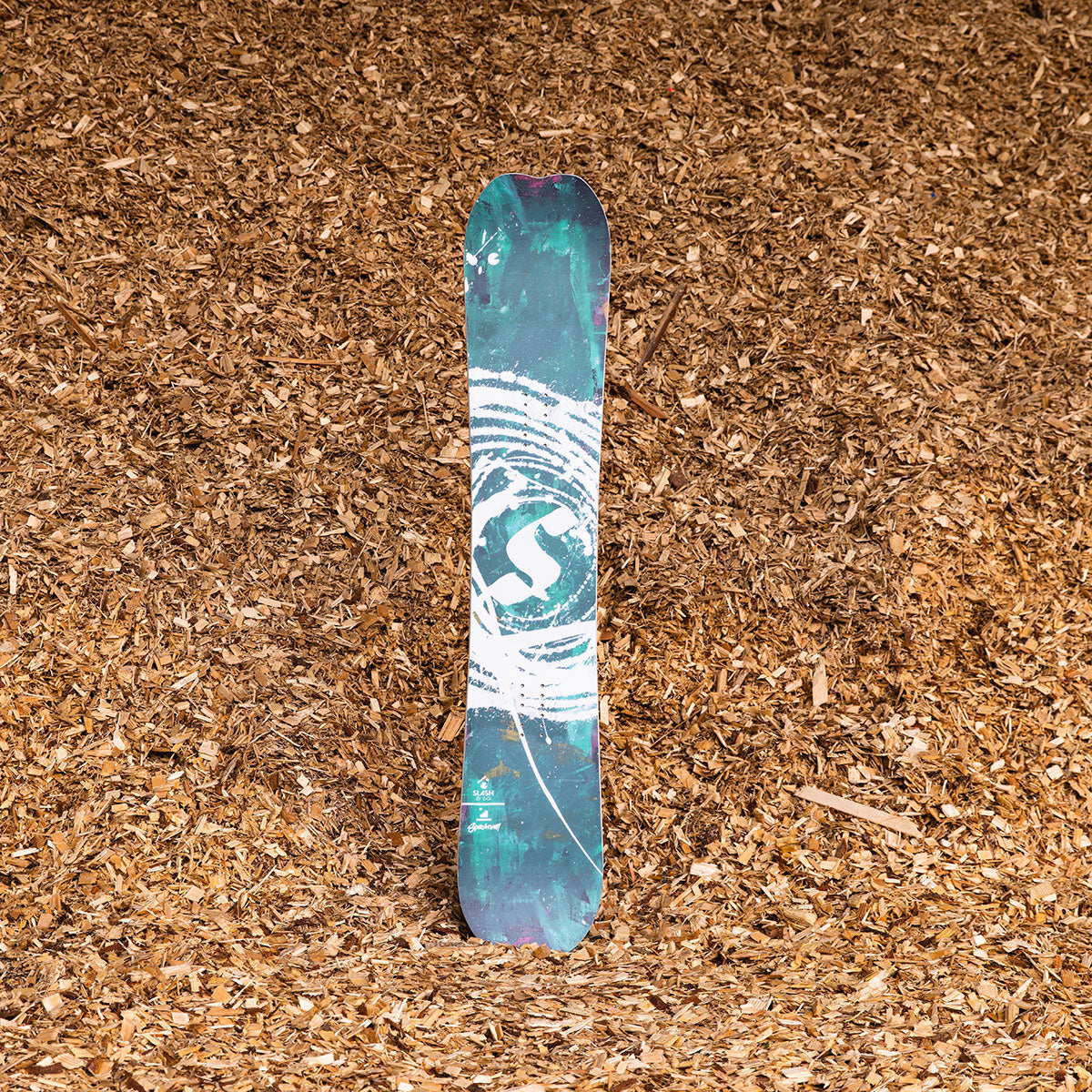 Slash by GiGi -  Spectrum Snowboard (ApARTment23)