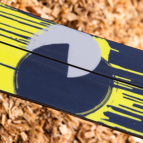 Slash by GiGi -  Vertical Split Snowboard - ApARTment - ZEITBIKE