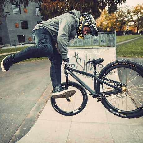 TSG - Kneeguard Task A 2.0 - ZEITBIKE