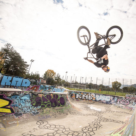 TSG - Shinguard BMX - ZEITBIKE