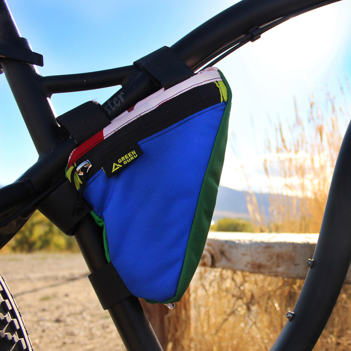 Green Guru - Gripster Triangle Frame Bag - Medium - ZEITBIKE